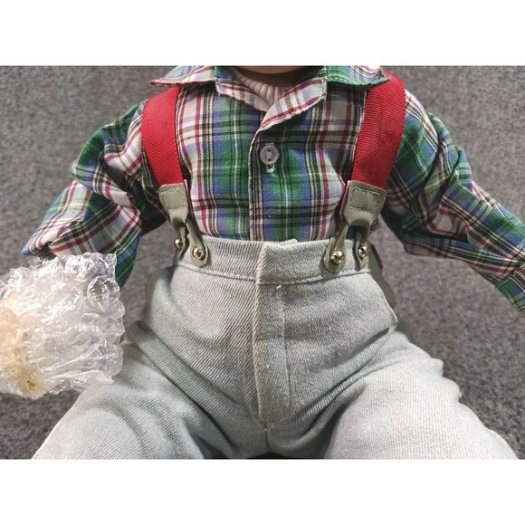 The Danbury Mint "David" Fire Chief Porcelain Doll By Elke Hutchens Vintage VTG - Picture 8 of 16